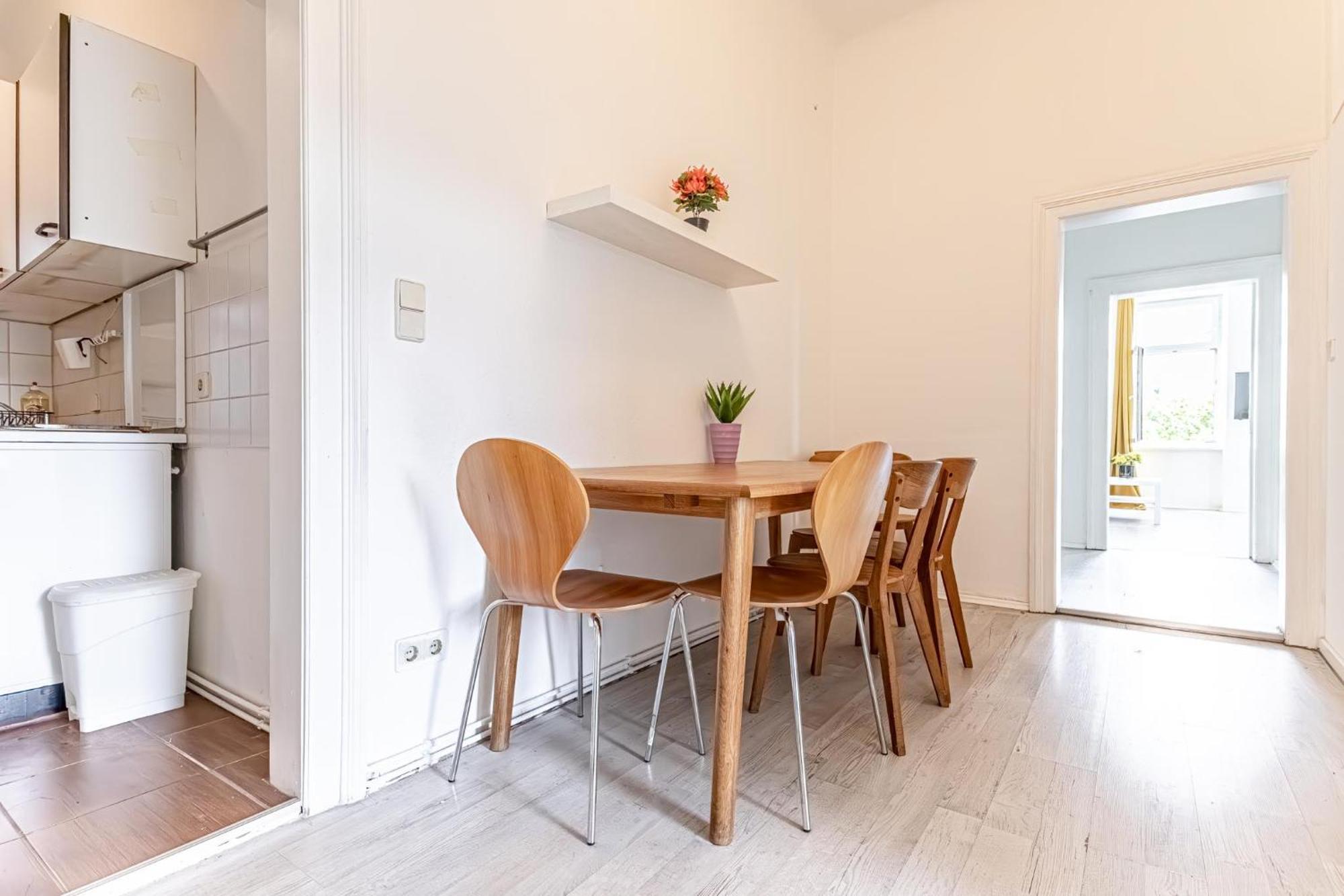 Comfy 3Br Shared Apartment - U6 Subway, Danube & Millenium City Viyana Dış mekan fotoğraf